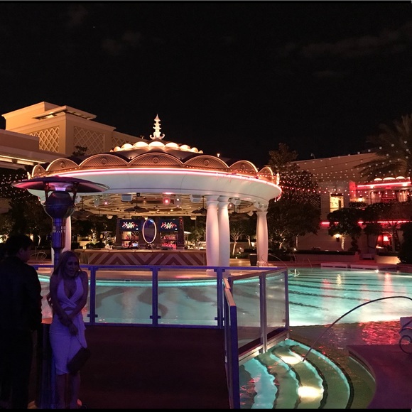 Meet your Posher - Picture 1 of 1